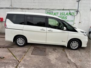 Nissan Serena 2.0i HYBRID 8 SEATER PETROL AUTOMATI - Image 3