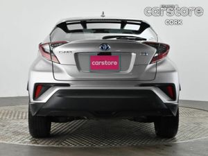Toyota C-HR 1.8 HYBRID Auto - Image 4