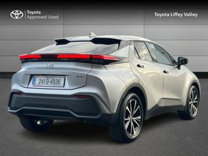 Toyota C-HR Hybrid Sport - Image 2