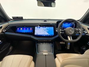 Mercedes-Benz E-Class E 300e AMG EDITION PLUS | Re - Image 4