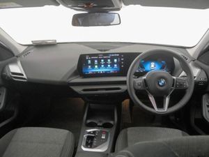 BMW 1-Series 120 Sport - Image 4