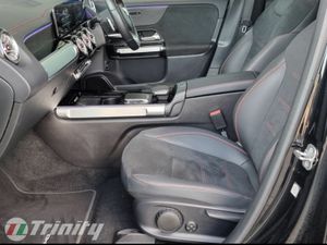 Mercedes-Benz EQB ** 7 SEATER ** AMG PREMIUM ** SU - Image 4