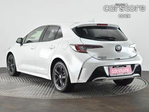Toyota Corolla 1.8 Hybrid Auto - Image 3