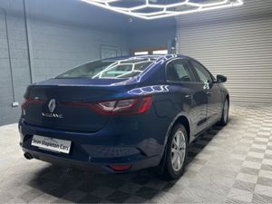 Renault Megane PLAY TCE 140 GPF MY18 4 14 4DR - Image 2