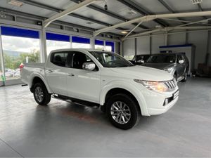 Mitsubishi L200 TITANIUM DCB DI-D 4X4 - Image 3