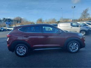 Hyundai Tucson 1.7 PREMIUM BLD 116PS 5 5DR - Image 2