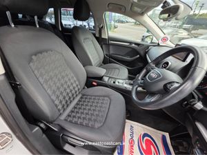 Audi A3 1.4 TFSI AUTO -PRIVACY GLASS  REV CAMERA - - Image 4