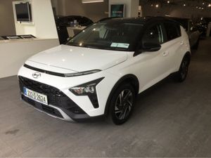 Hyundai Bayon EXECUTIVE ** BLACK ROOF ** - Image 3