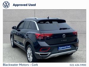 Volkswagen T-Roc 2.0TDI 116BHP STYLE WITH REARVIEW - Image 4