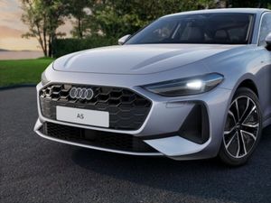 Audi A5 SEDAN SE E-HYBRID QUATTRO 295BHP AUTOMATIC - Image 3