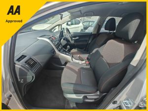 Toyota Auris 1.4 D-4D SPORT AUTO - Image 4