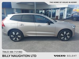 Volvo XC60 T6 PHEV PLUS DARK AWD - Image 3