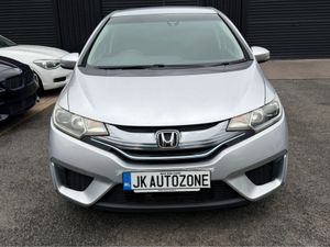 Honda Fit 1.5 HYBRID AUTO - Image 2