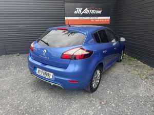 Renault Megane 1.2  AUTO 5DR - Image 4