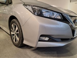 Nissan Leaf SV 40KW- Very Low kms - 1 Owner - Batt - Image 4