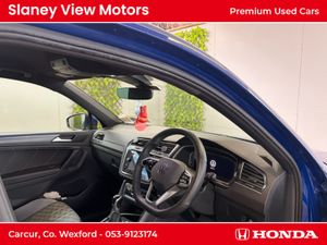 Volkswagen Tiguan R-LINE 2.0 TDI MANUAL 6SPEED FWD - Image 2