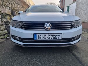 Volkswagen Passat 2015 - Image 2