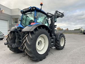 Valtra N135A G5s Loader - Image 4