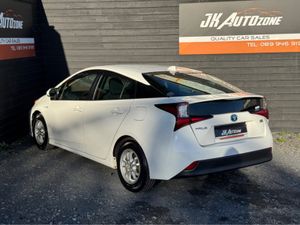 Toyota Prius 1.8 HYBRID 5DR - Image 4
