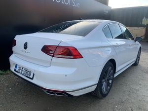 VOLKSWAGEN PASSAT 2.0 TDI 150 BHP R LINE 4DR - Image 3