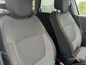 Renault Captur 2016 diesel 1.5 intense - Image 4