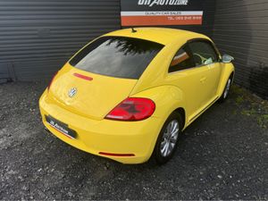Volkswagen Beetle 1.2 TSI Yellow Edition AUTO - Image 4