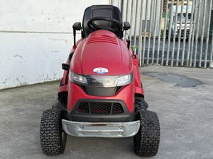 Used 2022 Honda HF2417 Lawnmower - Image 2