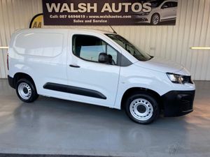 Peugeot Partner PROFESSIONAL PLUS 1.5 H HDI 100 6 - Image 2