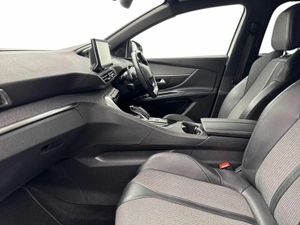 Peugeot 5008 1.5HDI ALLURE AUTO *WARRANTY 2028* €7 - Image 2