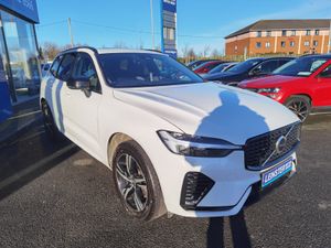 VOLVO XC60 2.0 RECHARGE T6 R-DESIGN AWD AUTOMATIC - Image 4