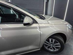 Hyundai i30 I 30 DELUXE 5DR - Image 4