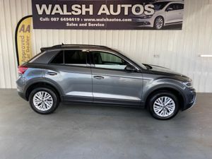 Volkswagen T-Roc LIFE 1.0 TSI MANUAL 6SPEED FWD 11 - Image 2