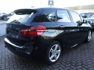 2,0D M-SPORT EDITION 5DR ESTATE AUTO WITH 101,000 - Image 4