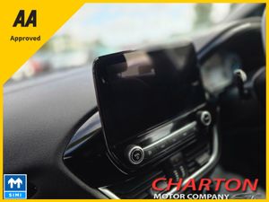 Ford Fiesta TREND CONNECTED 1.1 075 M5 4DR - Image 4