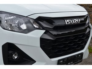 Isuzu D-Max L - Image 4