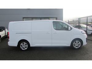 Opel Vivaro SPROTIVE 2.0 D-Turbo 140PS - Image 3