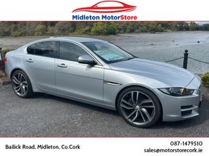 Jaguar XE 2.0 D SE 163PS 4DR AUTO//FINANCE AVAILAB - Image 4