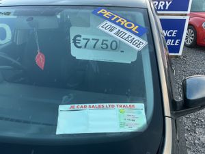 SKODA RAPID 1.2 PETORL LOW KMS NEW  NCT 11/26 - Image 4