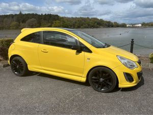 Opel Corsa 1.2 Vauxhall LIMITED EDITION 85PS 3DR - Image 3
