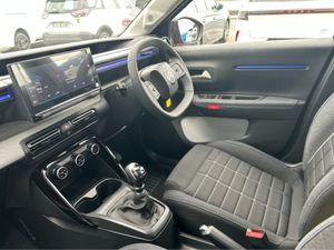 Citroen C3 New Plus 1.2 - Image 2