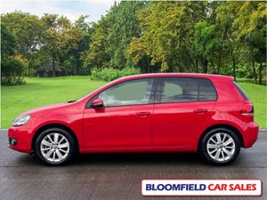 Volkswagen Golf 1.4 HIGHLINE , AUTO // LOW MILEAGE - Image 4