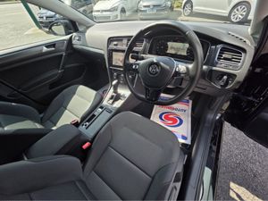 Volkswagen Golf 1.2  TSI NAVI VIRTUAL CLOCKS ANDRO - Image 4