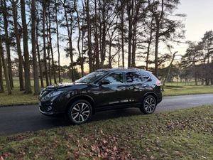 Nissan X-Trail 2016 Diesel 7 Seats Ivory Leather - Image 3