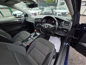 Volkswagen Golf 1.2 TSI VIRTUAL DASH - CARPLAY - A - Image 4