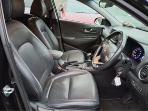 Hyundai KONA EXCUTIVE PLUS ** FULL LEATHER ** - Image 4