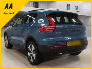 Volvo XC40 2023 T4 PLUS Petrol/Plug In Hybird - Image 3