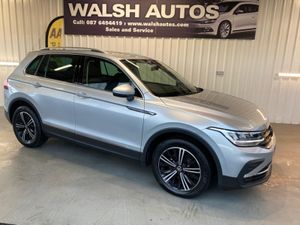 Volkswagen Tiguan 2.0 TDI MANUAL 6SPEED FWD 122BHP - Image 2