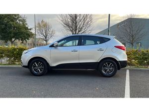 Hyundai ix35 1.7 D *SERVICE HISTORY* - Image 2
