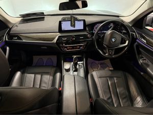 BMW 5-Series 520D SE 4DR AUTO - Image 2