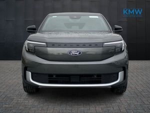 Ford Explorer Premium Extended Range - Image 3